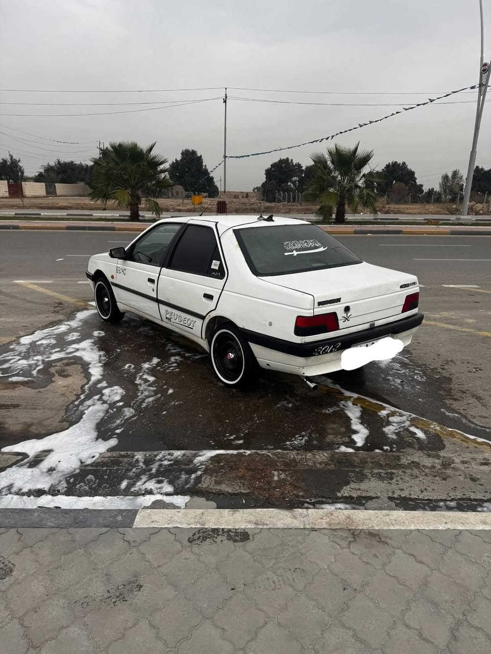 السلام عليكم 
بيجو 405 موديل 2012 للبيع 
السياره كلش نضيفه تبريد تدفئه 
مكينه و كير خير من الله لا تبخير لاتنقيص
تايرات جدد 

السعر 48 وبيها مجال

خياسات ماكو 

السيارة ب اسمي 
المكان البصره - الزبير 
***********
