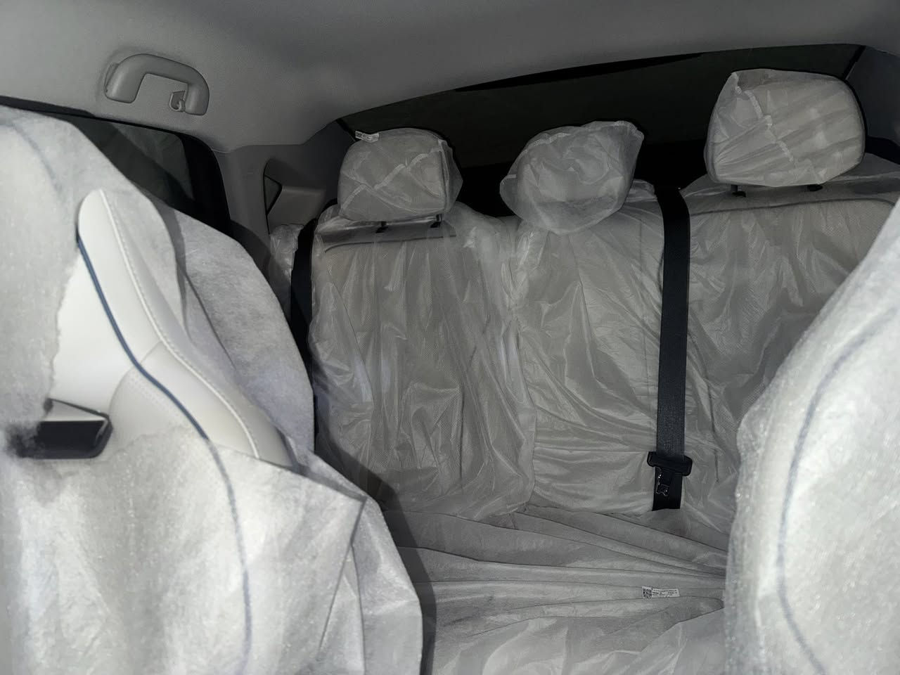 السلام عليكم سيارة بي واي دي دستروير موديل 2025 السيارة زيرو على وضع الشركة مرقم بغداد السيارة باسمي تحويل ثاني يوم
 مكاني بغداد ***********
