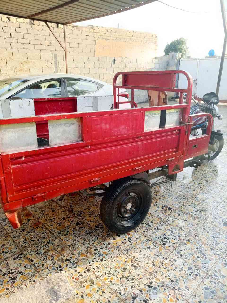 سلام عليكم ستوته للبيع يفان موديل2012ستوته مكفول شاصيه ستوته أوراق كامله سعر مليون 200وبيه مجال تصال علا رقم***********
