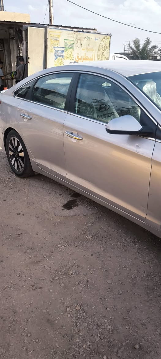 بسم الله الرحمن الرحيم ❤️سوناتا 2017وارد امريكي بيها صبغ 5 قطع مكينه 2400مامفتوحه رقم الدولي الجديد هزه وفحص جديده ❤️السونار مرفق مع الصور ❤️السعر 105وبيها مجال الشراي المكان كربلاء المقدسة الاتصال على رقم ***********ابوحيدرالحسناوي
