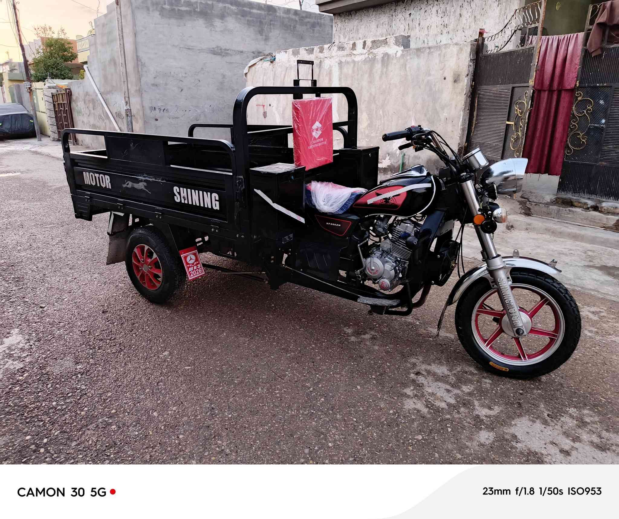 ستوته جمره للبيع موديل 21ابلاد مكفوله من كلشي بيه منفيس وبليته سعر 1350بي مجال مكان ستوته ديالى جلولاء اذا موشراي اعبرمنشور لاتعب رحك وتعبنه ***********
