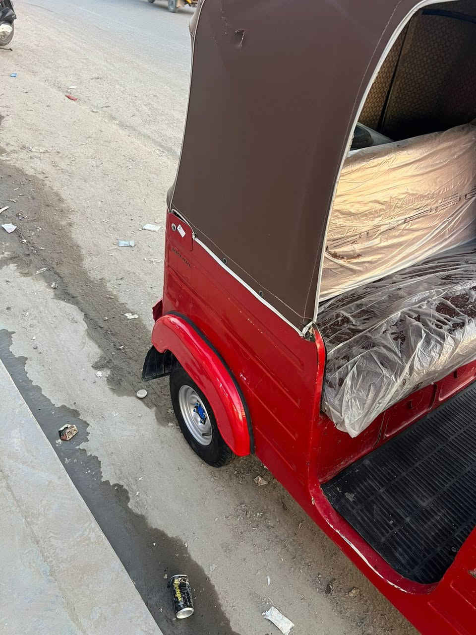 تكتك للبيع موديل ٢٠١٨
شهر ١١
رقم وسنويه
بغداد العبيدي شارع ٢٠ 
***********
سعر خاص
