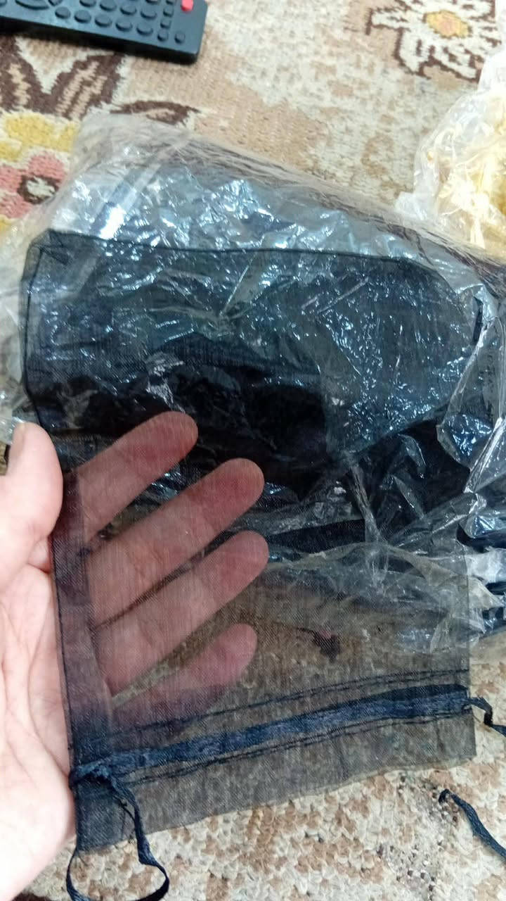 اتوفر عندي اكياس قماش ١٤٠ قطعه ٣ اشكال واحجامهم السعر ١٠


**إذا كنت صاحب هذا الإعلان وتريد حذفه لأي سبب، رجاءا أرسل رسالة إلى الدعم الفني**