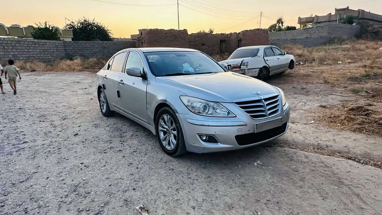 سلام عليكم سياره اللبيع جينيسس ادوات كص محرك وكير شرط كهربايات كلها شقاله سياره فول موصفات بصمه تبريد شرط ثلج نشاط فول صدر بي بدايه تعب بوش طبله  صدر فقط سياره حلوه شرط ميتين امش السعر 32 وبيه مجال ومراوس يرهم مكان السياره الشرقاط بعاجه ***********
