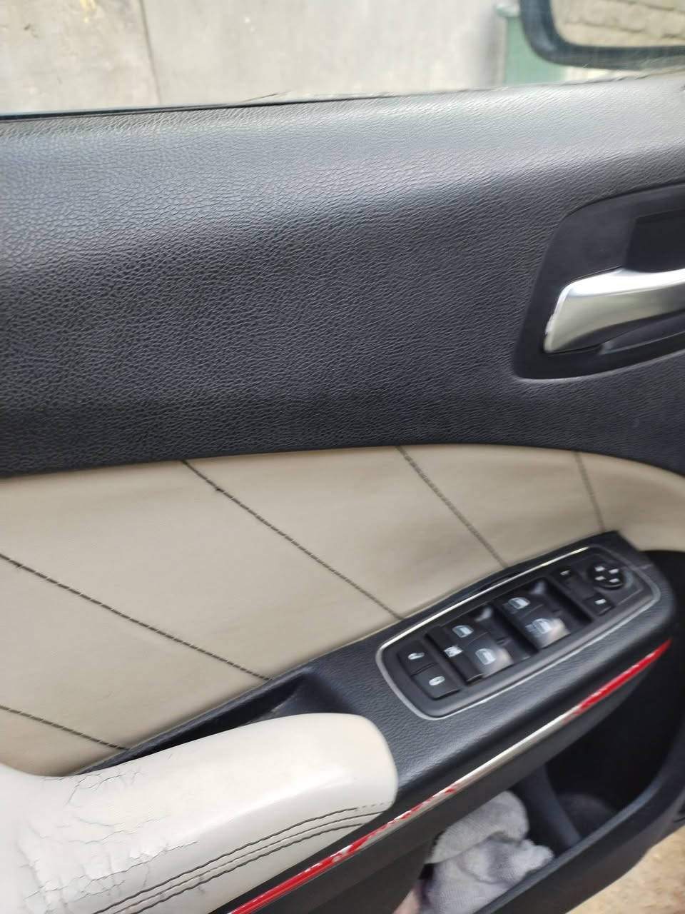 السلام عليكم يالله البيع جارجر15 اصال السونار. موجود تفاصيل موجودة مكينه. 3600.نظيفه..الكير. نظيف. السياره ناعمه.فول.عده الفتحه. ***********. *********** والسيارة. بل محموديه رقم السياره بغداد الكليزي تحياتي للجميع. بل توفيق.
