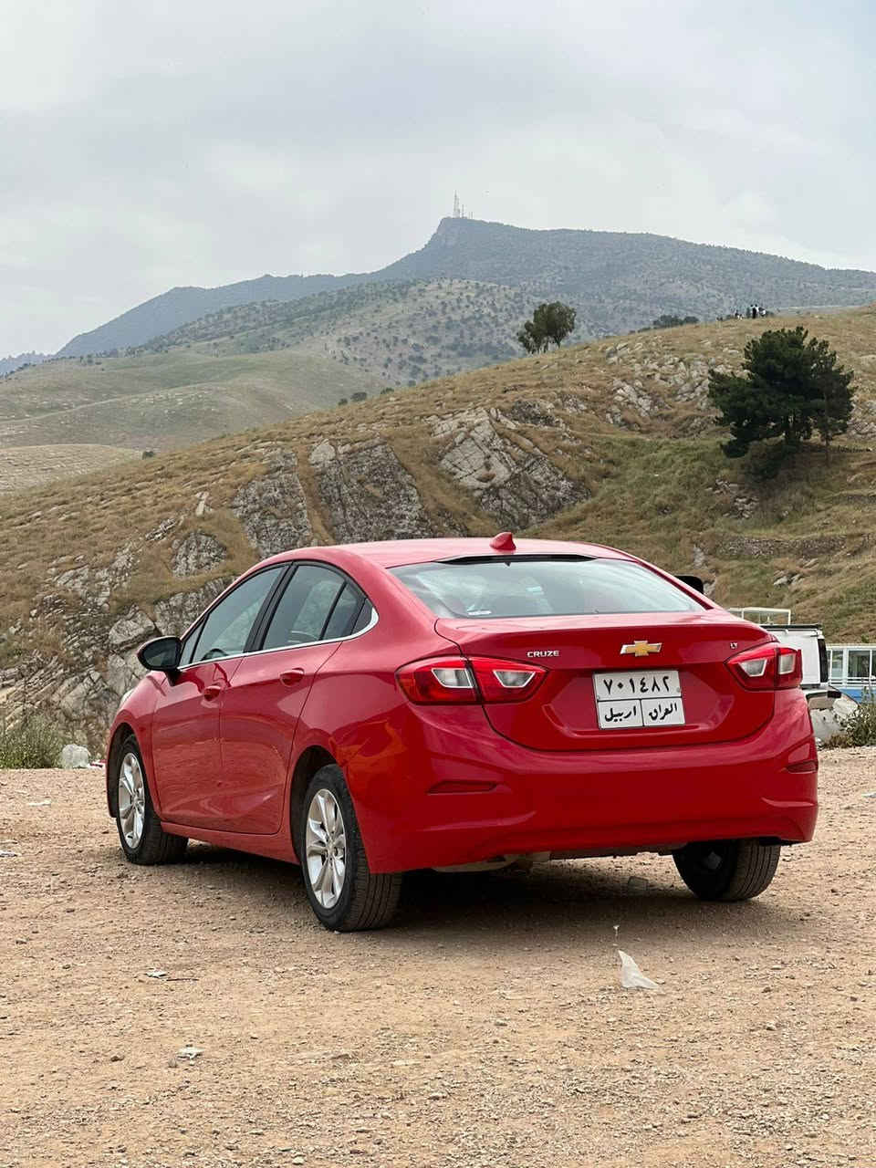 شوفرليت كروز موديل 2019 
 رقم اربيل بأسم شركه سنويه 2027
السيارة نضيفة

عداد المسافة 73 الف mi الفئة  LT

 مواصفات
-كير أوتو + عادي
- كشنات جلد احمر
- كشن السائق كهربائي
كشنات تدفئة
 نظام ABS
- مانع انزلاق
-حساس أطارات 
- كامره دواره
-شاشه اعطال
-ويل كب 
-اوتو ستوب
-مثبت سرعه 
-فول تحكم ستيرن
بلوتوث + aux + usb
- جنطة بصمه
 محرك 1400 تيربو 
مكان السياره النجف الاشرف
واتساب. ***********
