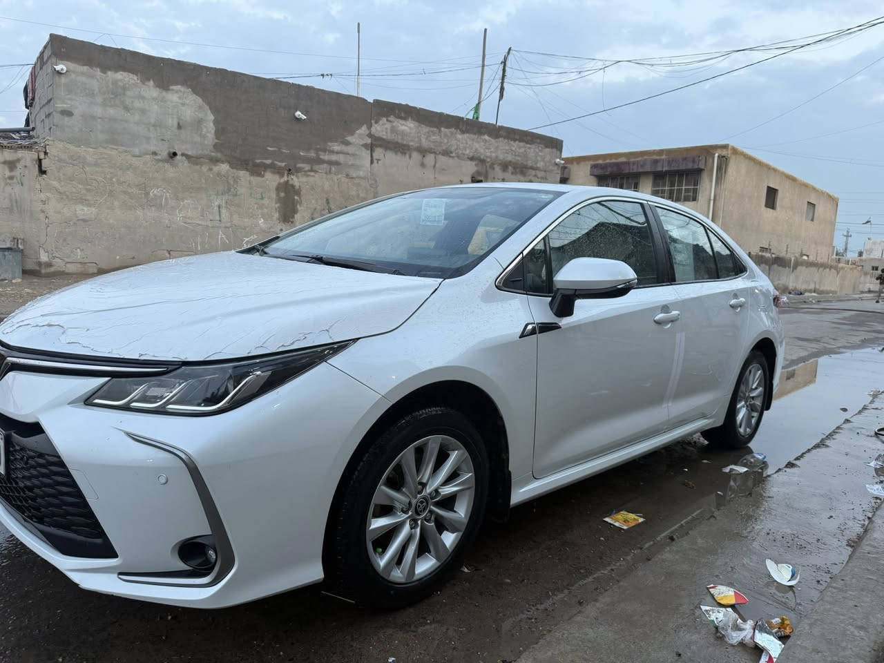 السلام عليكم كورلا خليجي بانزين فقط رقم أربيل 
موديل 24 ماشيه 14 الف قابله للزياده 
فول مواصفات سعر 185فقط اتصال *********** كفاله السياره فقط كسر زغير بالدعاميه الخلفيه ممبين  😎
