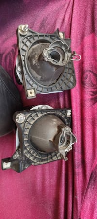 عدسات سيارة • زوج عدسات • توصيل داخل موصل