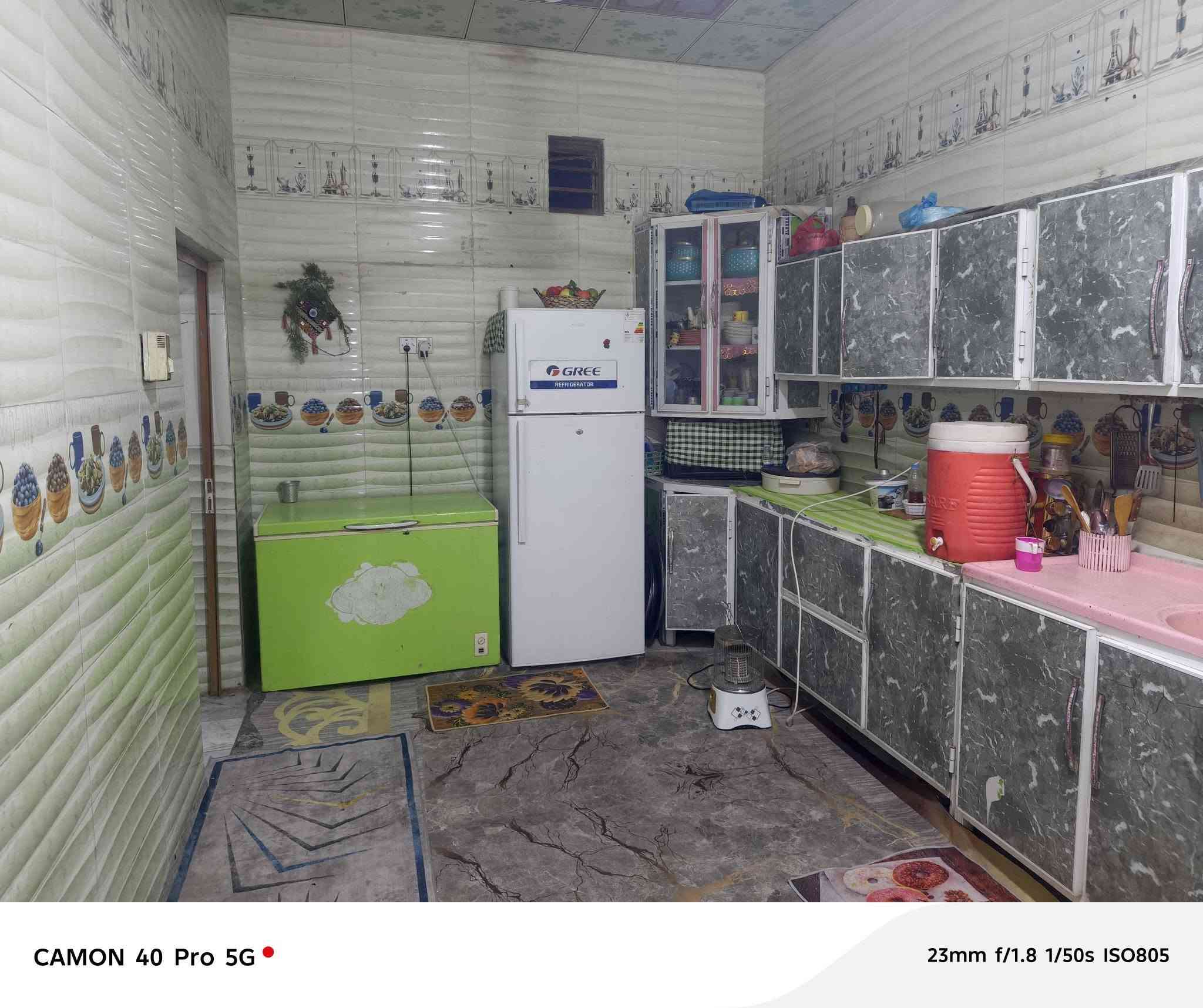 بيت لبيع زراعي مساحة ٢٠٠ ناحية الفضليه حي الفرات بناء طابوك سقف عكاده غرف٢ صاله مطبخ ديوانيه هول طارمه حديقة خدمات ماء كهرباء شارع مجاري مدرسة سعر ٨٨ وبي مجال قليل وتصال عله رقم *********** وتصال عله واتساب
