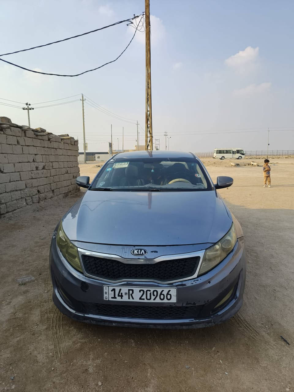 السلام عليكم
 K5 موديل 2013 
مكينه 2000 LPI خطين
بيه جاملغ خلف السايق وبيه تبديل باب صفحة العبري 
كير مكينه مكفولات حداديه نص عمر تبريد ثلج رقم بصره جديد
راعيه بالبصرة السعر 95 و بيه مجال للطيبين 
 *********** اتصل وتدلل
