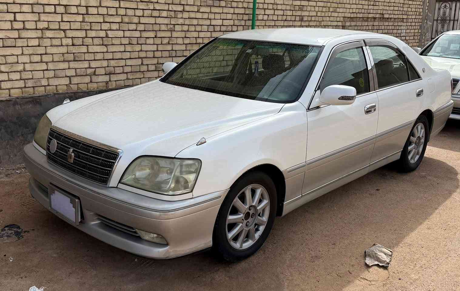 السلام عليكم الكل والجميع
تايوتا كراون جنون
موديل  2002 
قرار 102مفحوصه كامله واصله التخمين  
موصفات 2دكم 
ديفور الصغير. 2.5
السياره دخول قديم.  
كفاله من كص فقط وعيب الشرعي 
. بيها جم قطعه صبغ 
حداديه واحد عل واحد 
ويل نجمه مع تخم تايرات جدد قبل شهر نشد
تبريد  يخبل 
اشاره ب مري 
تحوير امارات بس دشبول مال نجف صيني 
سياره تجي وتشوف شوف العين 
مكان السياره بصره شط العرب 
الاستفسار:‬‭***********‬
السعر المطلوب 65ورقه بيها شي بسيط كلش
