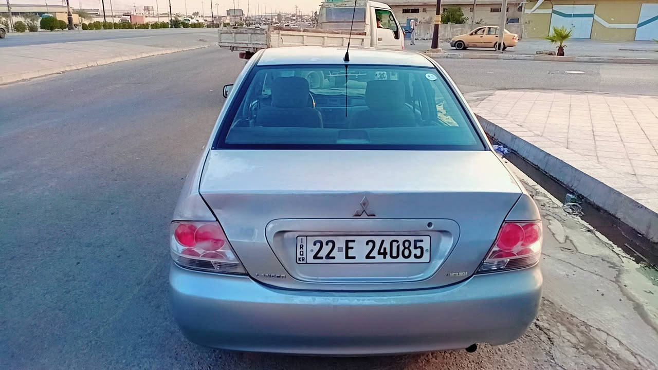 لانسر ميتسوبيشي 2009 
رقم اربيل جديد 
كربون بنزين 
بطاريه جديده 
جوز تيارات جديده 
سنويه جديده الى2029
گير شرط وفحص
محرك شرط وفحص 
الضرر:-چاملغ سائق الامامي 
 مسافه شبر بدون دواخل 
المكان:-موصل-الشيماء
السعر :-80$ قفل قفل
التواصل:-***********
