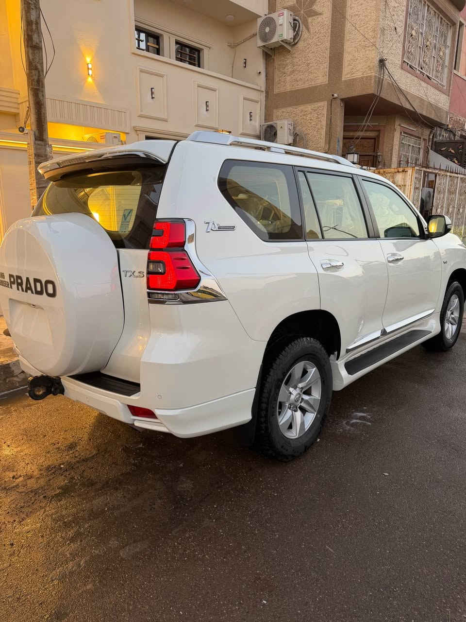 برادو 2020  SAS  فول 1/1  مكفول كفاله عامه  الاستفسار *********** بغداد, العراق
