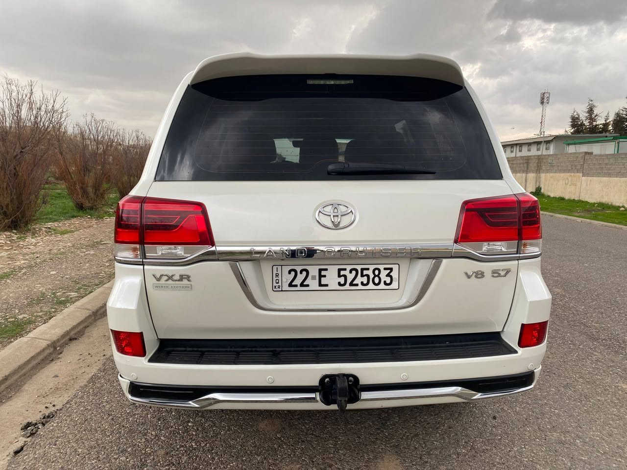 Land cruiser 2017  VX.R
وەنەوشە مواسەفات لێکزز
گێچو گێرو مەکینەی لێکززە  
2 جێ ساردەکوتە  
گێرو مەکینەی بەشەرتە نەکرایتەوە 
کتابی جام ڕەشی هەیە
115هەزار رۆییە أربيل, العراق


**إذا كنت صاحب هذا الإعلان وتريد حذفه لأي سبب، رجاءا أرسل رسالة إلى الدعم الفني**