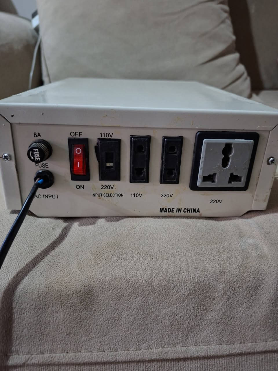 Voltage 110 v & 230 v 
٧٠ ألف


**إذا كنت صاحب هذا الإعلان وتريد حذفه لأي سبب، رجاءا أرسل رسالة إلى الدعم الفني**