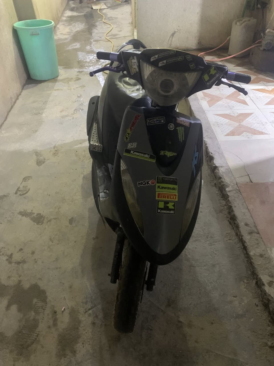 سلام عليكم دراجه ماكس عدله مكينه مكفوله دراجه ناعمه ونهضه اتخبل
عوزه فقط اشاير 
كلشي شغال حلوه دراجه سعره ٥٥٠ وبيه مجال الشراي***********
