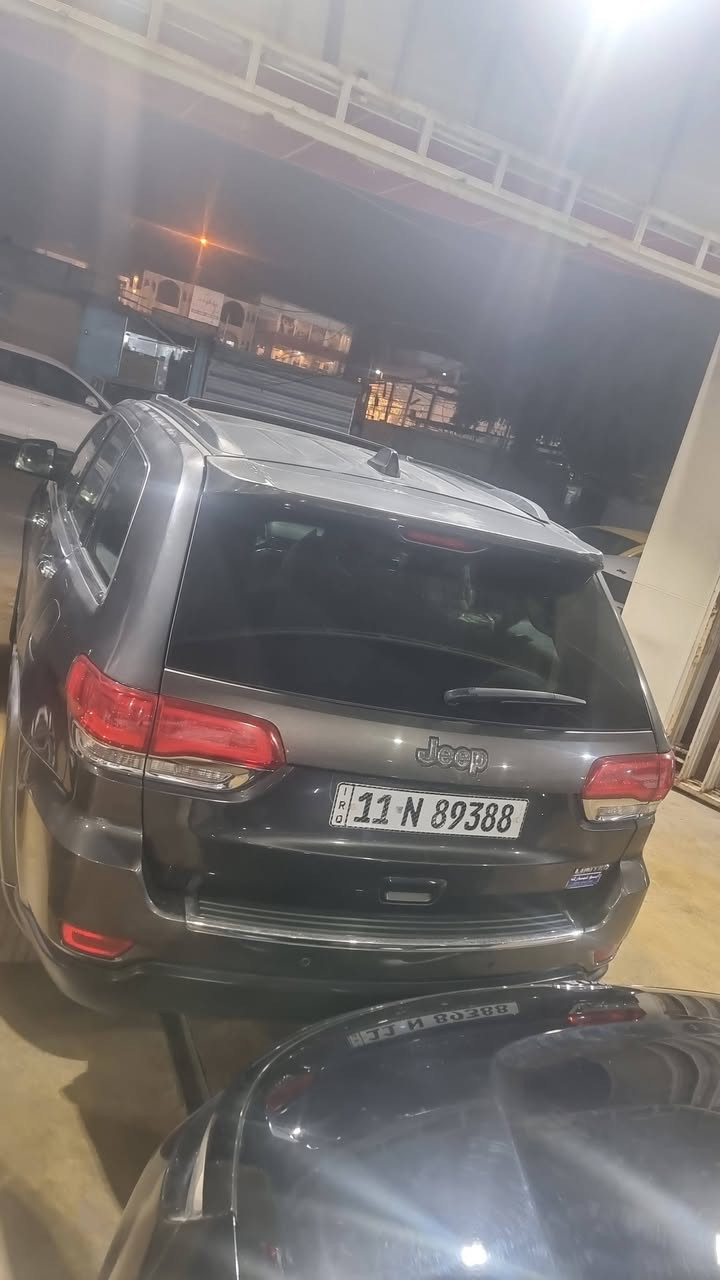 لمتد ١٧ بيها مكانات صبغ ابيع حزام .
ماشية ٧٥ سيارة جديدة وجاهزة  بغداد بسمي رقم وهزة جديد للبيع فقط ١٦٧ وبيها مجال قليل للشراي .
مكاني بغداد دورة  
*********** . واتساب 
اخوان سعر  مناسب مال بيع وما اكطع سعر بتليفون .
محرك كير صدر  امامي خلفي  تخم تاير كهربائيات  طك فلين .
سيارة فول  بنوراما   شفتات ستيرن  فول فول
