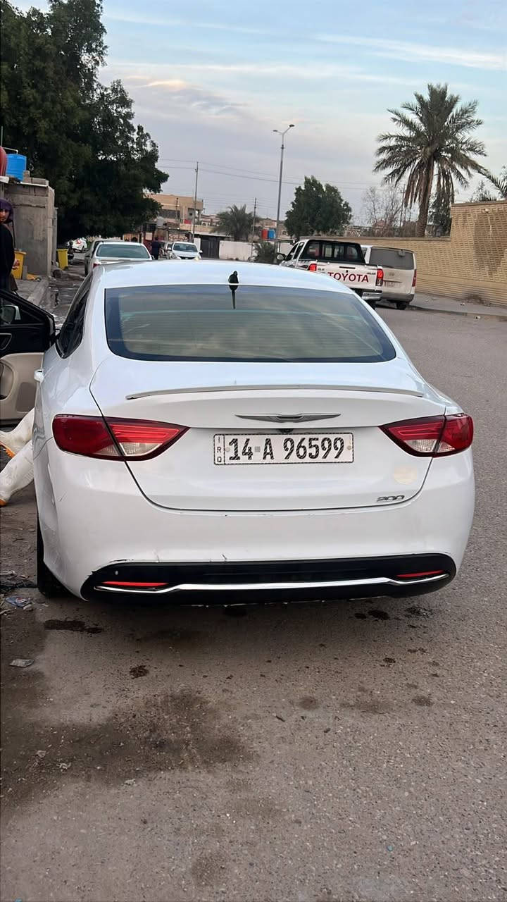 السلام عليكم
للبيع كلايسر سي 200 الون ابيض مديل 2015 مابيها ضربه ابيها البنيد مفتوح او بيها الجاملغ بي بارد راح اصور الفحص او اقرا عدل فول مواصفات عده الفتحه داخل بيجي شاشه كبيره كير مكينه تبريد السياره رقم بصره الجديد تحول السياره صارلها اكثر من ٣سنوات كلش حلوه سعرها 95عنواني بصره معقل ***********
