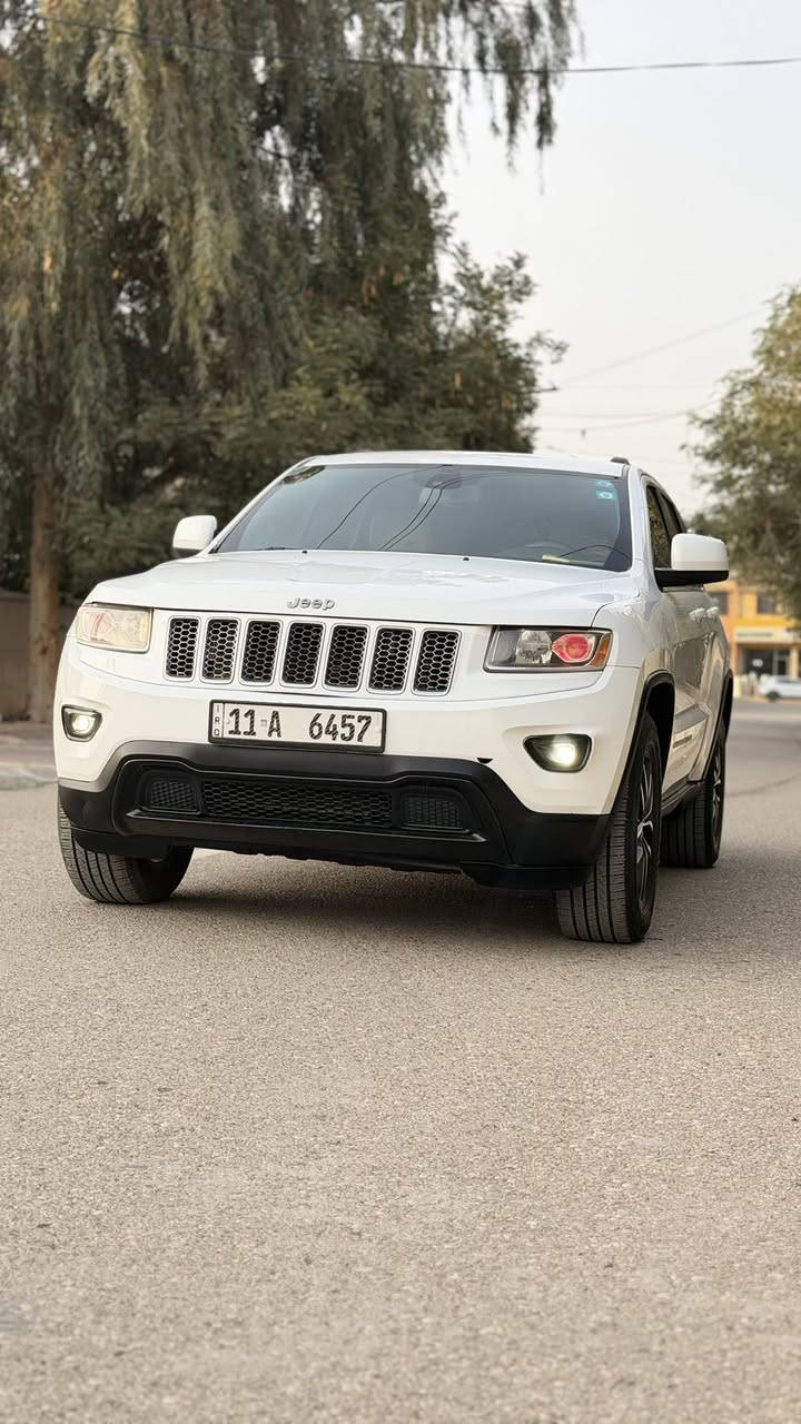 جيب لاريدو ٢٠١٤ للبيع
رقم بغداد مميز بسمي شخصا تحويل مباشر 
هزه وسنويه رقم جديد
6 سلندر محرك (3600) . 
عدد المسافة 90الف
بصمة بصمة أبواب.
تشغيل عن بعد
كراسي كهرباء  
شفتات بلستيرن
قطعتين تبريد
دبع رباعي
نضام eco أقتصادي.
نضام APS.
مانع أنزلاق.
تحكم ستيرن+مثبت سرعة.
نضام صوت 
حساسات 
قطعة بنيد صبغ  
وبدون دواخل بدون اي رباك
تخم تاير ياباني جديد + حداديه جديده 
السعر 177 بيها مجال 
مكان السياره ديالى شهربان
***********
