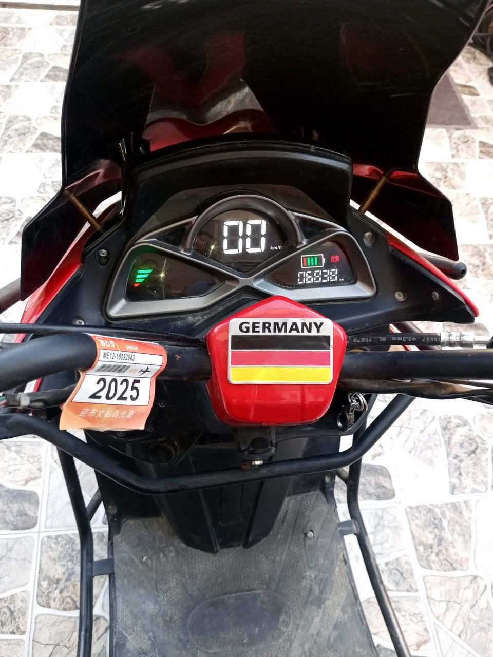 سلامو عليكم دراجه للبيع سكنس فحل
نضيفه دراجه مفوله دراجه بيه نواقص بصيطه تفاصيل خاص 
سعر 500 وبيه مجال لشراي عنواني بعقوبه متواجد خاص


**إذا كنت صاحب هذا الإعلان وتريد حذفه لأي سبب، رجاءا أرسل رسالة إلى الدعم الفني**