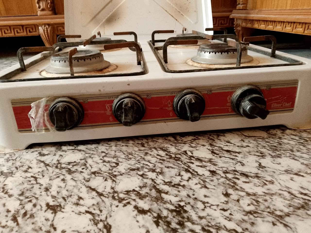 غراض زايدة عن الحاجة الكاويات ب20الف والطباخ 25 الغراض كاملة وعلى الفحص الغراض مال بيت
مكاني بغداد الدورة شارع الصحة شارع الزيتون 
***********
