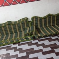 كنبة • أثاث منزلي