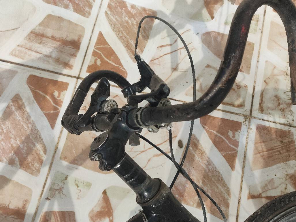 بايسكل
نوع c700
السرعه ٧ سرعات
البريكات غير شغالات يحتاج تبديل
السعر ٥٠ الف قفل
للتواصل ***********
توصيل متوفر لجميع المحافظات سامراء, صلاح الدين
