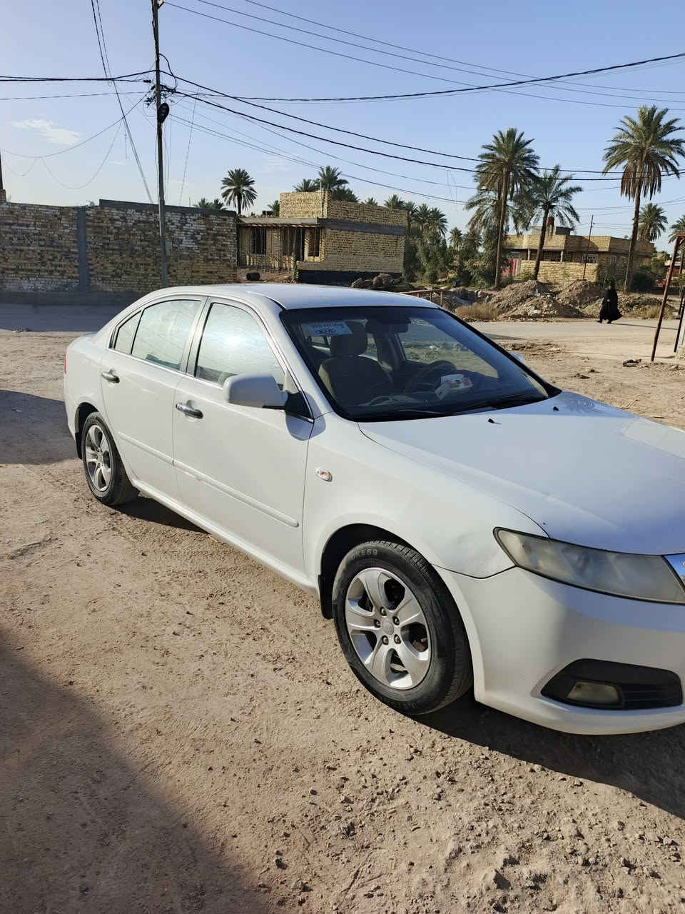 السلام عليكم
اوبتما خليجي مديل ٩ مكفولة بس الجاملغ الأمامي بي بارد قليل 
السياره بسمي رقم بابل 
مكان السياره بابل مركز قرب جامعة بابل  السعر ١٢٧ بيه مجال بسيط ***********او ***********
