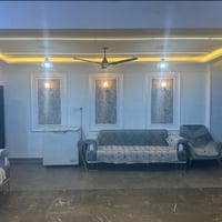 الغزالية شارع المشجر • ١٦٠م • ٣ طوابق