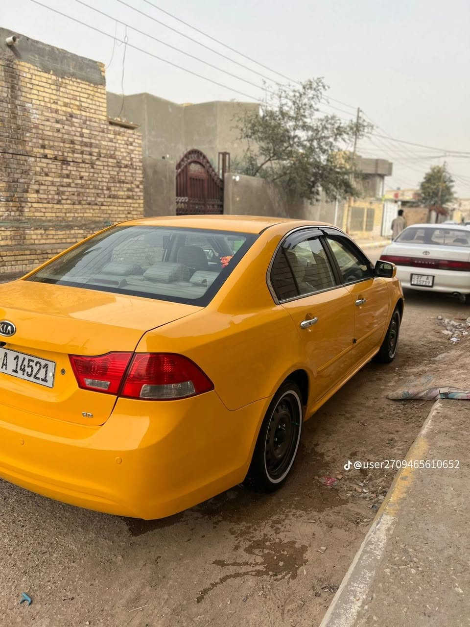 السلام عليكم كيه اوبتيما مديل 10 فول السياره بيه تبديل جاملغ امامي والثاني امعمر وبنيد معمر  تبريد جاهز السياره مانقصه شي *********** بيه واتساب وخاص مفتوح سعره شده وبيه مجال قليل
