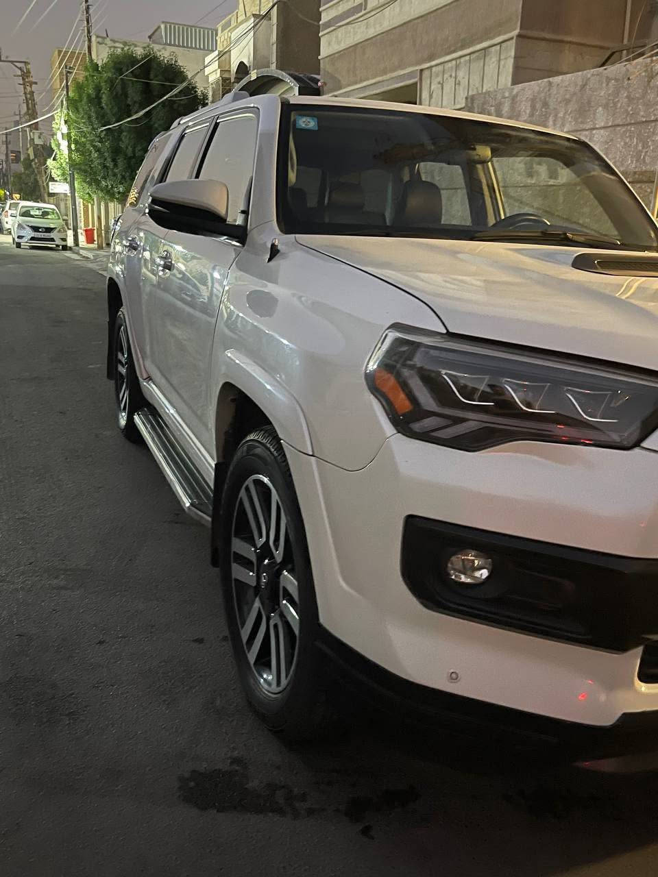 تويوتا فور رنر لمتد (4Runner Limited) - 2022 ✅

سعرها ادخل ع رابط https://t.me/carssofiraq/16275

 اللون: أبيض صدفي (لؤلؤي)
 السعة: 7 ركاب
 العداد: 58 ألف كم فقط
⚙️ المواصفات والمميزات:
 المحرك والأداء: محرك 4000cc - 6 سلندر، دبلات هايدروليك (اللون الأحمر)، نظام تعليق (X-REAS) الرياضي المحسن، نظام التحكم النشط في الجر (A-TRAC).
 السلامة والأمان: رادار أمامي وجانبي، 5 كاميرات محيطية، حساسات أمامية وخلفية، نظام تحديد المسار، مانع تصادم، مانع انزلاق.
 الرفاهية والداخلية: كشنات جلد كهربائية مع نظام تدفئة وتبريد، وضعيات مقعد السائق، فتحة سقف، 8 سماعات JBL، نظام كار بلاي وأندرويد أوتو، تبريد مناخي منفصل.
 إضافات تقنية: تشغيل عن بعد، مصدر طاقة منزلي 120 فولت، مراية السائق أوتو، 5 جامات أوتو، تحكمات مرايا جانبية، جنط (إطار) مقاس 20، سبير ويل كب.
🛠 حالة السيارة:
 الصيانة: تخم تايرات ودسكات جديدة، باتري جديد.
 الحالة: السيارة فيها حادث (موضح في الصور).
 الوثائق: رقم بغداد باسمي (تحويل ثاني يوم).
🔄 المراوس: مستعد للمراوس بموديل أعلى.
📍 المكان: بغداد - المنصور.
📞 للاستفسار: يرجى التواصل عبر واتساب أو الاتصال على الرقم: ***********
.
.

🚗اعرض سيارتك ع اقوى قناة تلكرام و واتساب و صفحتي فيسبوك للبيع و شراء سيارات ادخل ع رابط 👈 https://t.me/carssofiraq
