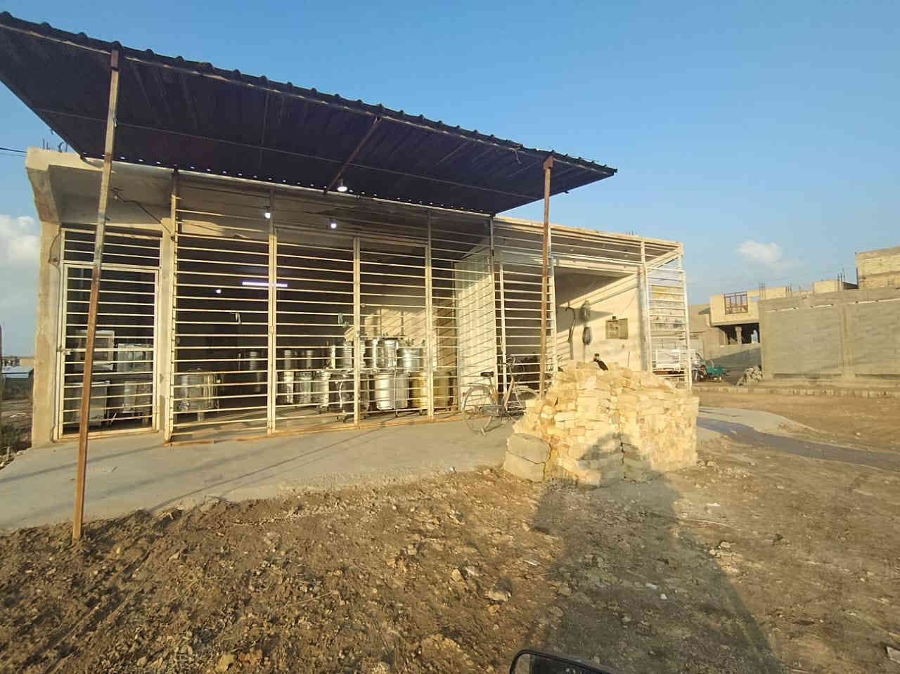 محلات للبيع المساحة 120متر في حي المصطفى طريق ابو الجاسم
الاساس صب كونكريت 
البناء بلوك
الصب كونكريت مسلح
السعر 50 وقابل للتفاوض 
للاستفسار:
***********ياسر
***********عباس
