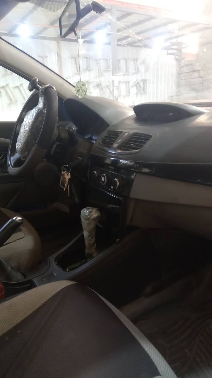 رينو فلونس مديل ١٣  محور مكينه وكير كورله سنويه صاقطه بيها ضربه بلجاملغ الخلف السايق تبريدها يرادله غاز رقم ميسان موجوده بلبصرة رايدها ٤٥ حداديه ٥٠% يرادلها شويه ترتيب


**إذا كنت صاحب هذا الإعلان وتريد حذفه لأي سبب، رجاءا أرسل رسالة إلى الدعم الفني**
