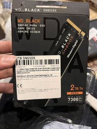 هارد ماركة WD_BLACK - M2 NVME SSD  ٢ تيرا سرعة ٧٣٠٠  جديد لوك / سعر  ٢...