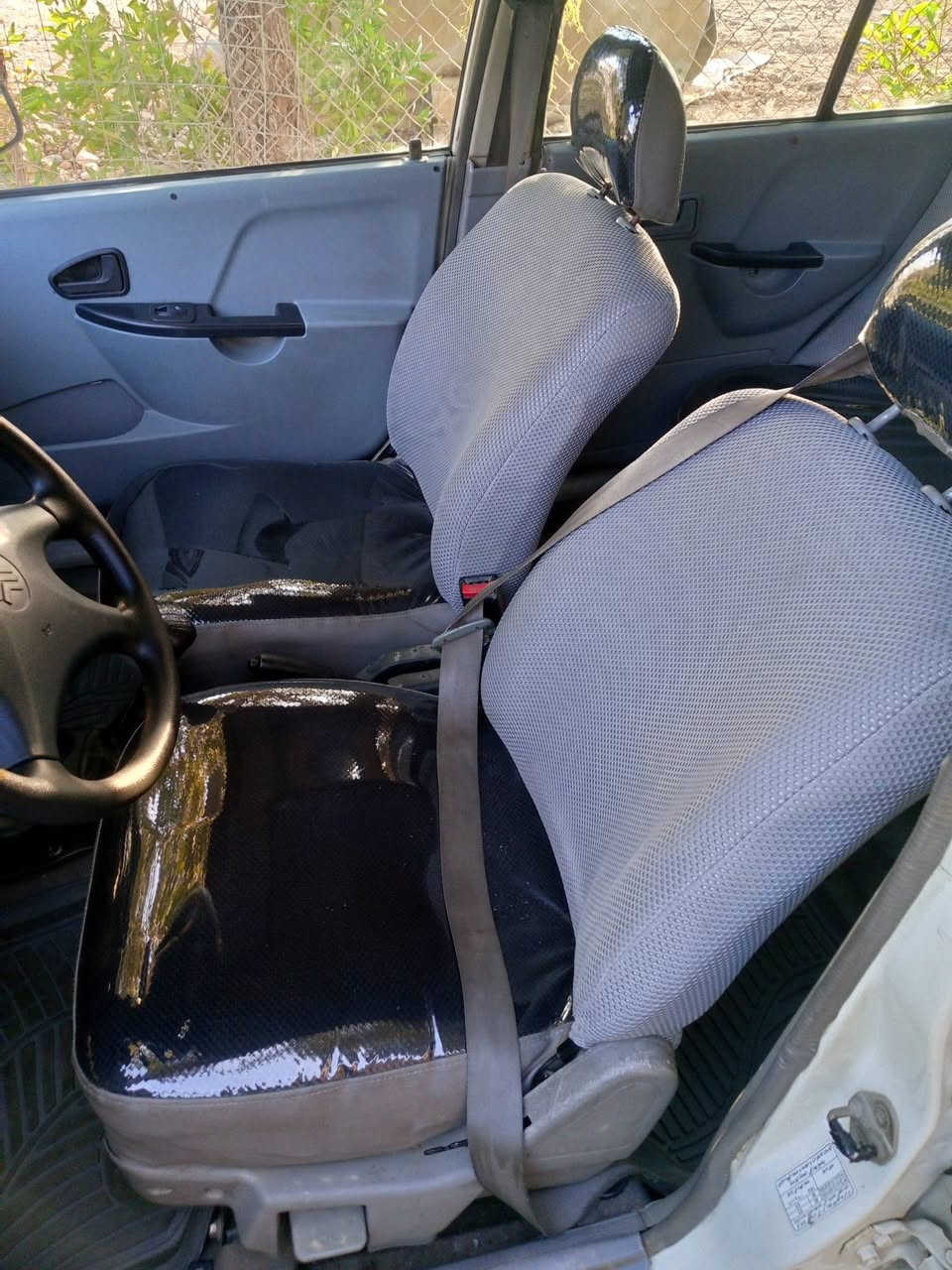 سياره مكفوله ب40 وبيه مجال المكان بغداد ناحيه الوحده ***********
