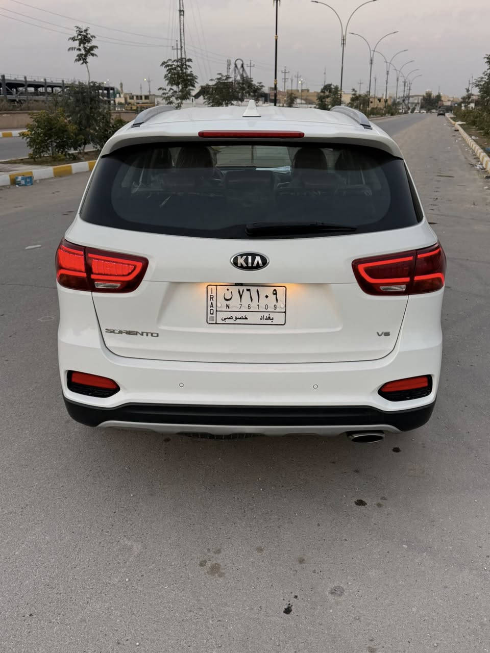 ‏‎سلام عليكم
للبيع 

كيا سورنتو 2020 خليجي  

فول مواصفات

مكفوله كفالة عامة من جميع النواحي 

 السياره جديده بمعنى الكلمه 

6 سلندر 3.5

7 راكب 

3 قطع تبريد 

بصمة 

بصمة ابواب 

جنطة كهربائية 

جنطة ذكية 

كشنات جلد

كشنات كهرباء

نقطة عمياء 

تحديد مسار 

مانع نزلاق 

5 انظمة قيادة 

اوتو هولد 

نظام ترحيب 

4 جامة اوتو 

ويل كروم 19

حساسات امامي و خلفي 

اشاير بل مري 

كروز سرعة 

تحكم استرن 

لايت زنون 

سيارة بعد بيهة هواي مواصفات 

علماً أن السياره شركه أستقطاع مباشر باقيله 5 أشهر وتتحول باسمك مسدده خلال هاي الفتره كله —العنوان ناصريه مركز حي الشموخ 

الاتصال على الرقم التالي ***********هـ
