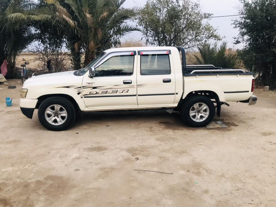 دير 2011 رقم نجف الماني سنويه مجدده 2027 مكفوله من الضربه والتبديل بيه صبغات برباع البيبان فقط 
كهربائيات كله شغاله محرك كير جاهزات 
تخم تاير جديد  حداديه نضيفه
((تبريد شغال))
السياره نضيفه بمعنى الكلمه 
مالت جناي برغي ماعايزه 
(( السعر 55 وبيه مجال ))
المكان الدوانيه الحمزه الشرقي 
الاستفسار 
***********// ***********
