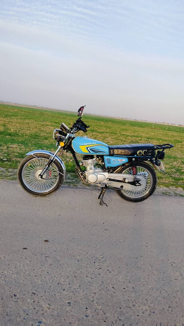 سلام عليكم دراجه للبيع سونيك موديل 2026 فول نشاط فول نضافه ماشيه شي قليل شاشه ايباد  سعر 750بيهه مجال قليل المو شراي رجان لا يدوخني او يكسر بل حلال رقمي *********** مكاني كركوك حي بدر
