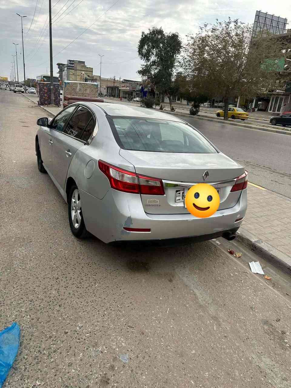 للبيع سافران 2013 رقم اربيل تريد وكاله تريد تحويل سياره فول مواصفات عد فتحه بصمه تبريد قطعيتن فول عد فتحته سياره بيه طخات بسيط ورشين صبغ حزام جماليه وهسه هم بيه شويه جرا
وبيه باب. واره مبدل فقط سياره جاهزه 
دواخله نضيفه وجديده
سعره 70قفل 
مكان ديوانية 
***********
***********
