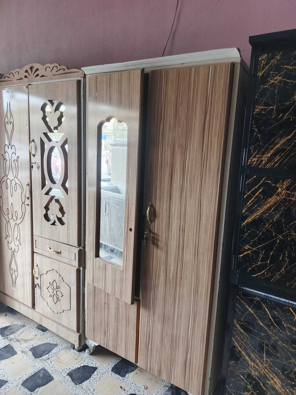 اثاث منزلي للبيع 

غرف نوم & كاونترات & ثلاجات

بيع و شراء  يوجد مراوس كاونترات قديم ب جديد

اي شي عندك تعال خاص 

او الاتصال ***********

***********

كركوك حي النصر شارع مركز عروبه
