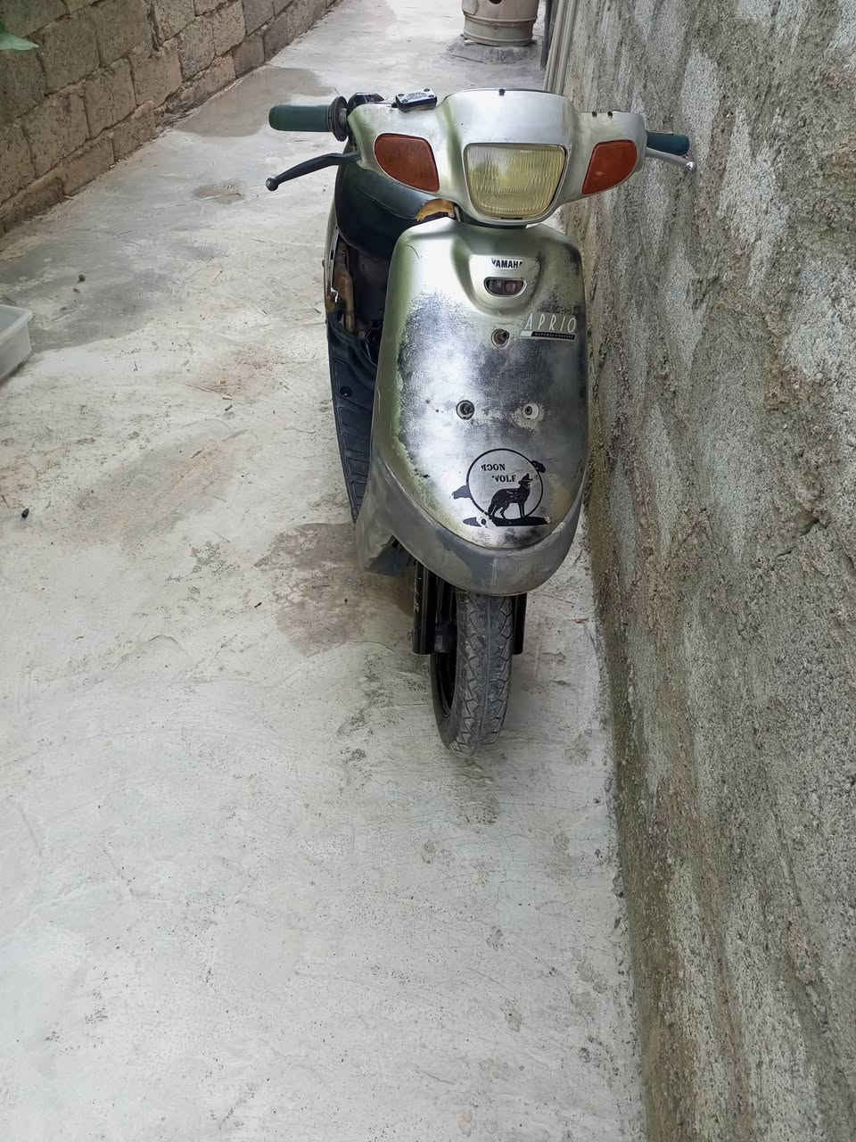 من رخصة الادمن ماطور بوتين تك شاصي شرط اكسن مابي ونه محرك نظيف كزوز اصلي كابريته قبل يومين شديتها وايرمنية تشتغل بس الخلفي يرادلهن كلوبات تايات جدد تحريكه ومعدل خير من الله السعر 175 بي مجال الأيسر تقاطع الحي الزراعي


**إذا كنت صاحب هذا الإعلان وتريد حذفه لأي سبب، رجاءا أرسل رسالة إلى الدعم الفني**