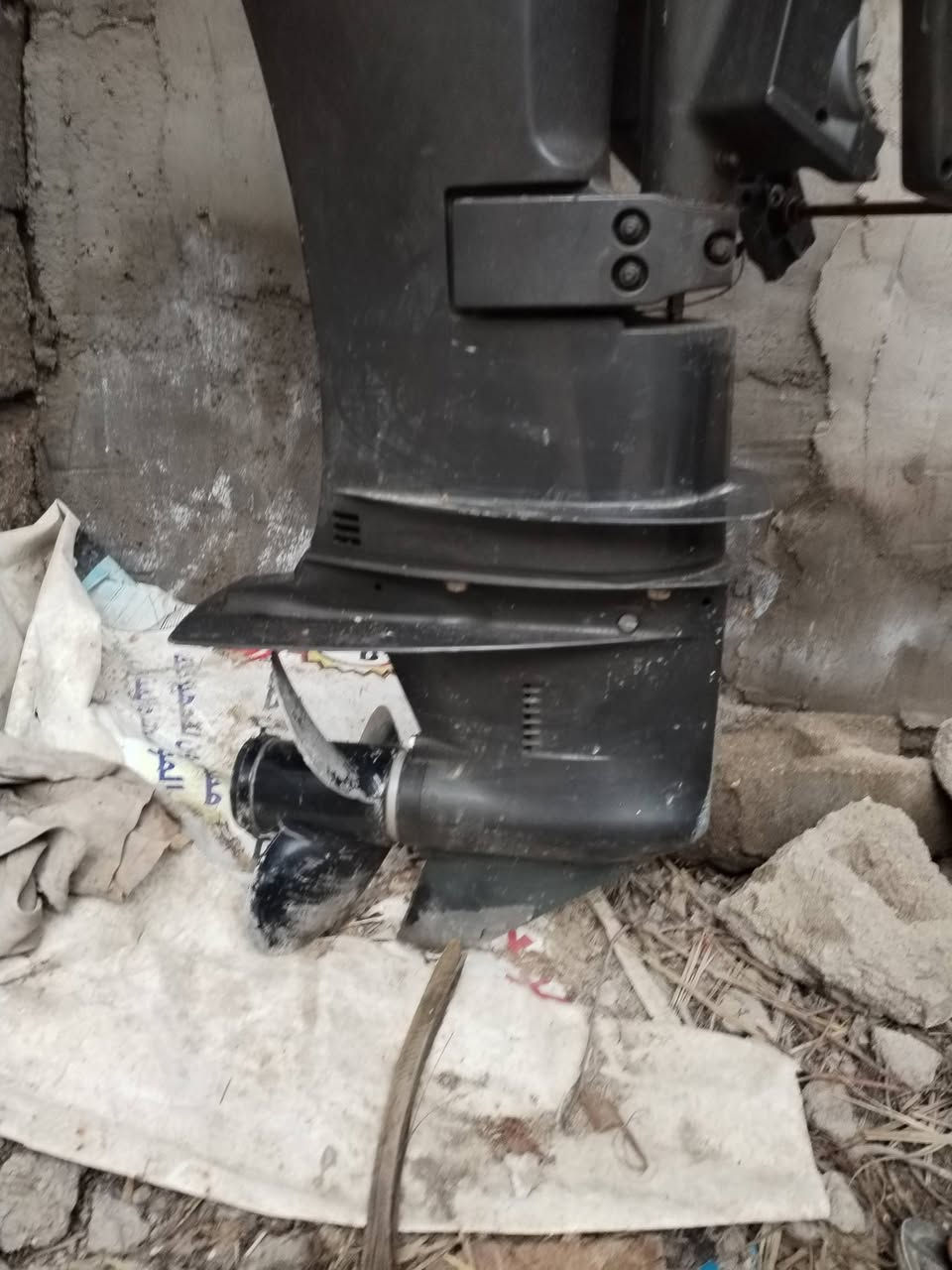 سلام عليكم مكينه فورس ماركري حديث40 مامفتوحه لا كير ولا محرك العنوان البصره والشراي يتصل على الرقم ***********
او واتساب
