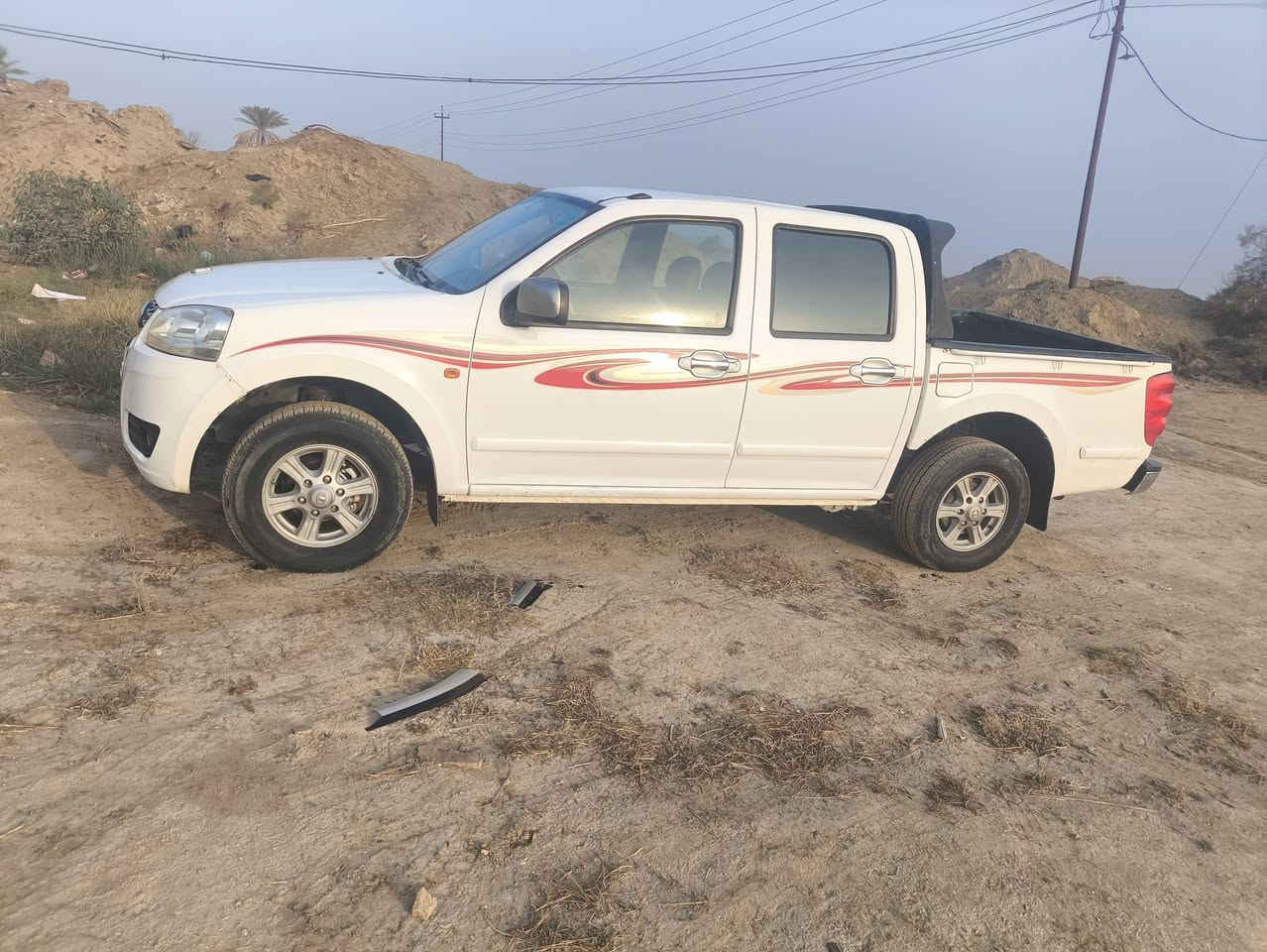 كريت ويل موديل 14سياره مكفوله كير محرك حداديه تخم تاير تبريد مكفول رقم جديد بسمنا مابيها اي نقص السعر 75وبيها مجال مكان السياره قضاء الشاميه ***********
