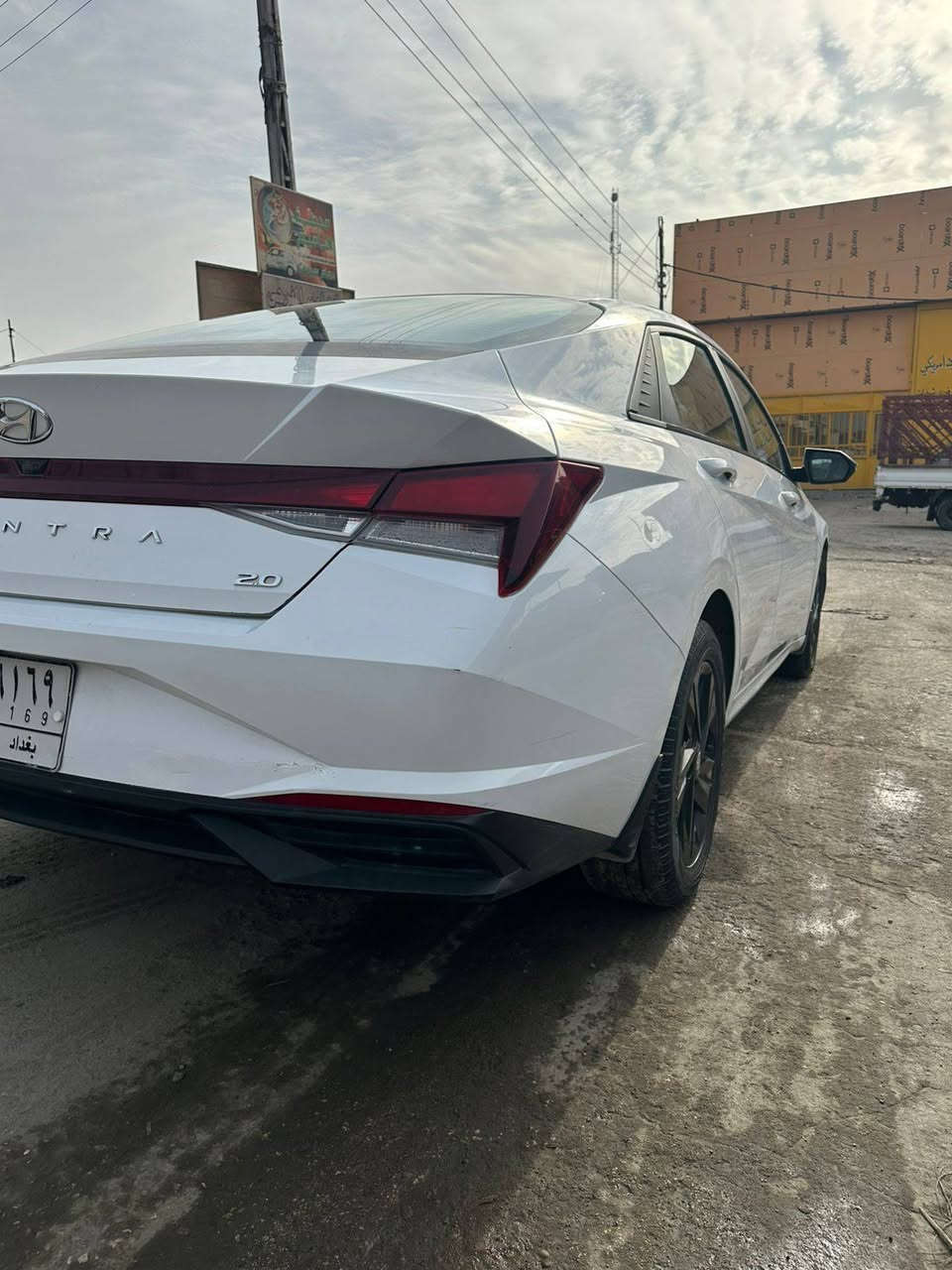 السلام عليكم النترا ٢٠٢١ لون ابيض كفالة عامة ماعدا بارد بحافت البنيد مطلوبة للمصرف بعدسنة وتفك العنوان كربلاء للستفسار مكلف بلنشر ***********
