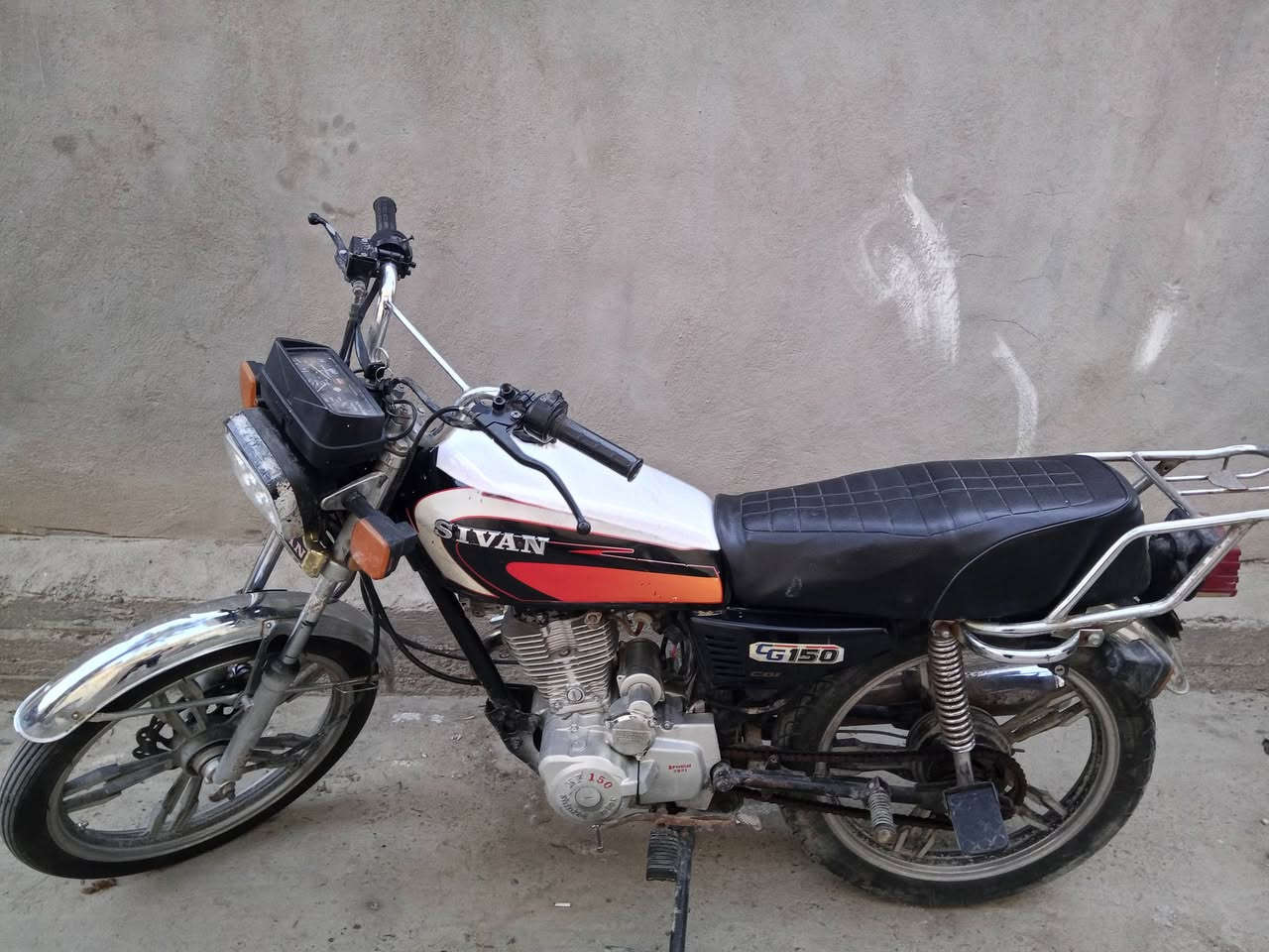 سيفان نكره سلف محرك جديداوراق كامله خمسه كيرمكاني حله مركزالمدينه سعر400مجال بسيط ***********
