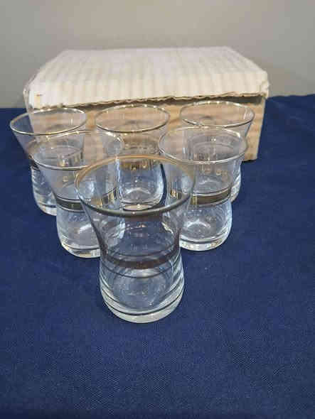 سيت أستكان روسي + سيت كلاص أبو العصافير السعر 25 الف قفل للاستفسار التواصل ع الخاص  الاتصال بالرقم ***********
