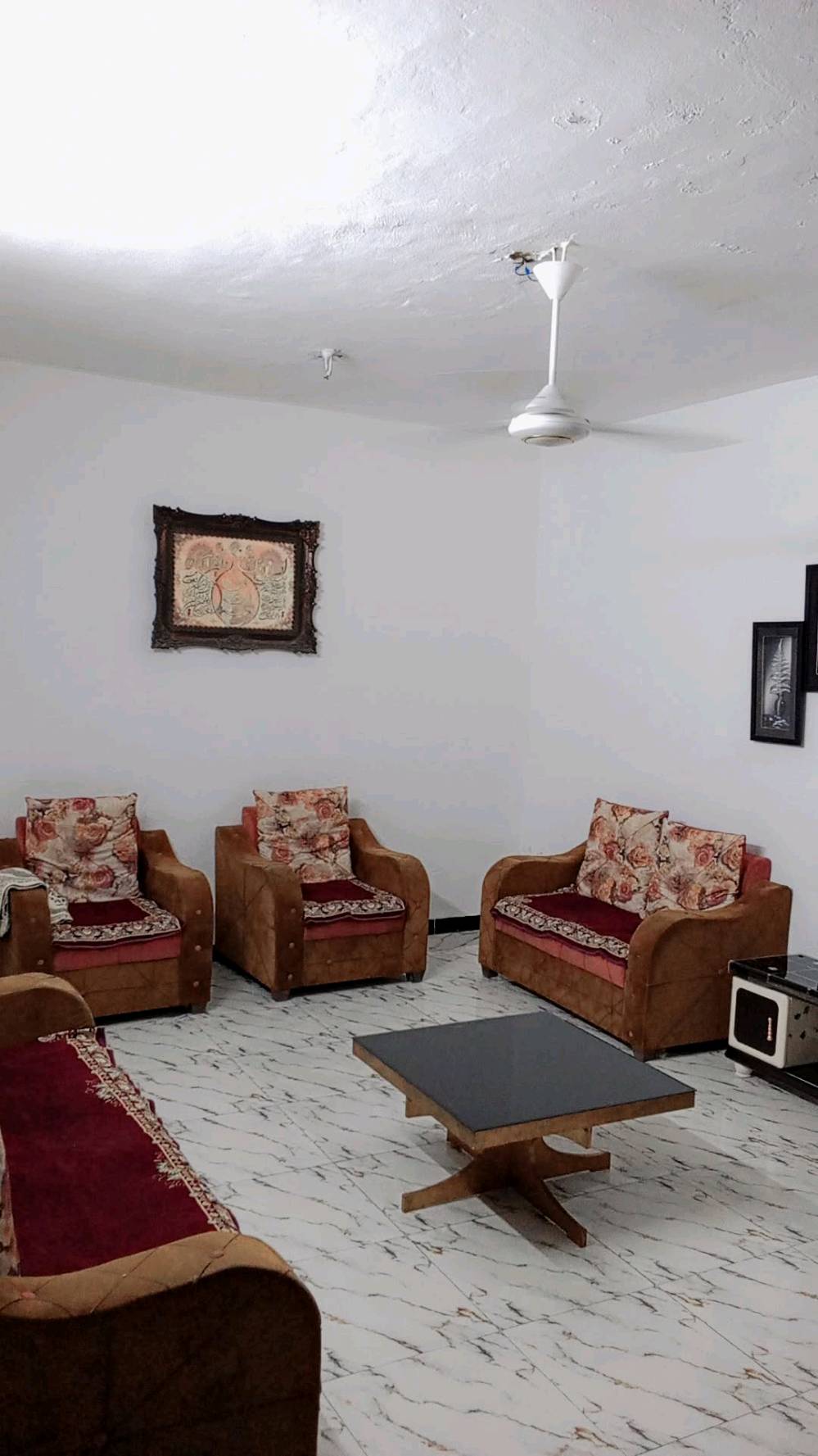 بيت للبيع جسر ديالى منطقه الاعريفيه شارع ابو مروان المساحه 240 جنس العقار عقد.177 مشمول بالتطويب تبليط خدمات كامله كلشي قريب جامع مدارس اسواق سوك افران مخبز السعر 110 وبي مجال يباع مع الاثاث وبدون الاثاث للاستفسار ع الرقم ***********