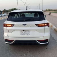 للبيع سياره فورد تريتوري وارد خليجي فئة الترند موديل 2024 سياره جديده ...