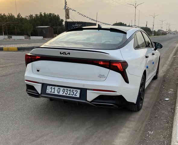 كيا K5 خليجي
الموديل : 2025. (خليجي) . 

المحرك  : 4 سلندر 2500 سي سي GDI.

رقم بغداد

ماشية 17

وكالة شركة اكدال 

المواصفات :

* سقف بانوراما .

* مقعد كهربائي جلد .

* صندوق كهربائي .

* شاشة عدادات الكترونية متصلة .

* بصمة و تشغيل عن بعد . دخول ذكي بدون مفتاح

* التحكم في التكييف و الوسائط لمس . 

  • اوتو هولد

* هاند بريك كهربائي .

* مرايا طي كهربائي .

* حساسات اصطفاف امامية و خلفية .

* مانع انغلاق للعجلات مع نظام الثبات الالكتروني .

* نظام ANDROID AUTO & APPLE CARPLAY .

* أكياس هوائية امامية .

* اطار قياس 215/55R17 .

* حساسات ضغط الاطارات .

* أنظمة قيادة متعددة .

* مكيف خلفي 

وبعد بيها مواصفات

ااسيارة بعدها شركة كفاله من ضربه صبغ وبارد بعدها بفابلون الشركة 

للاستفسار مراسله او اتصال***********
