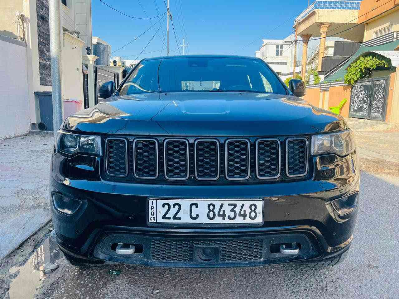 للبيع فول مواصفات 2021 جيب جراند شيروكي
كاميرا خلفية
سقف بانورامي
تحكم على المنحدرات
كاميرا 360
مستشعر وقوف
تدفئة تبريد مقاعد
فتحة سقف
مرايا جانبية كهربائية
نظام المفتاح الذكي
نظام فرامل الطوارئ
مصابيح زينون الامامية
تدفئة مقود القيادة
أبل كاربلاي
4*4
رادار
نظام تعليق هوائي
كشافات ضباب
وضع قيادة
تحذير من الاصطدام الامامي 
مراية جانبية تدفئة
صندوق بدون استخدام اليدين
زر تشغيل
حساسات ضغط الاطارات
نظام تنبيه السائق
للاستفسار ***********
مكان السيارة كركوك
رقم السيارة اربيل كركوك, العراق
